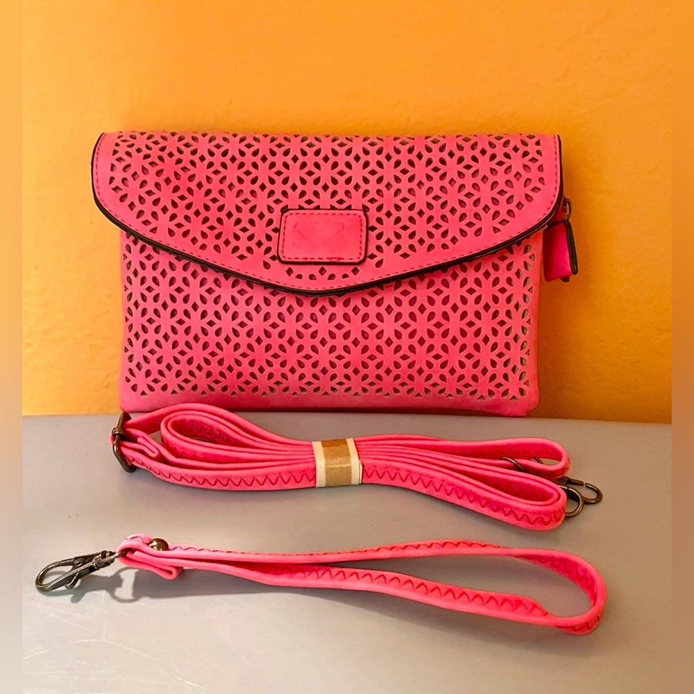 NEW Pink Laser-Cut Clutch Wristlet